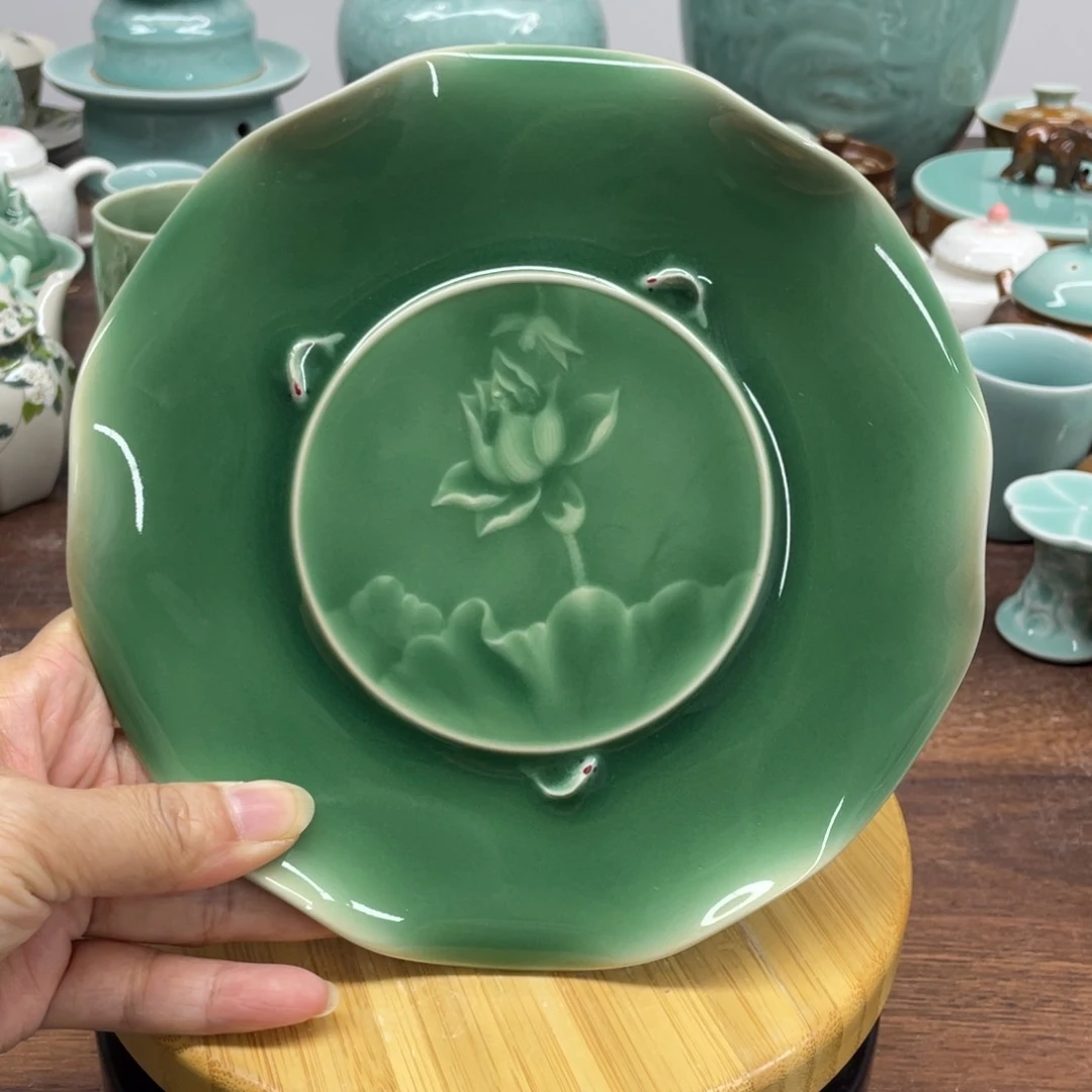 微瑕特价青瓷18厘米