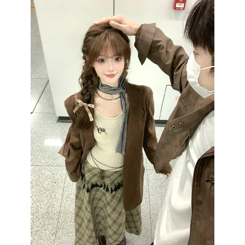 2025秋美拉德麂皮绒翻领西装外套女新款流行风格宽松百搭西服上衣