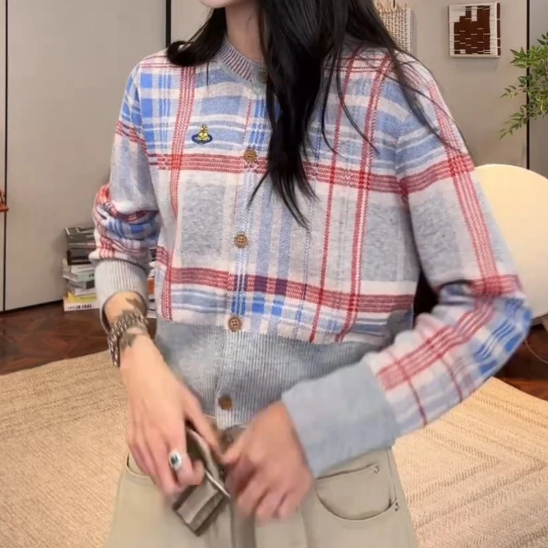 「银座女孩」秋季新款女装时尚撞色格纹圆领针织开衫毛衣LK2506463