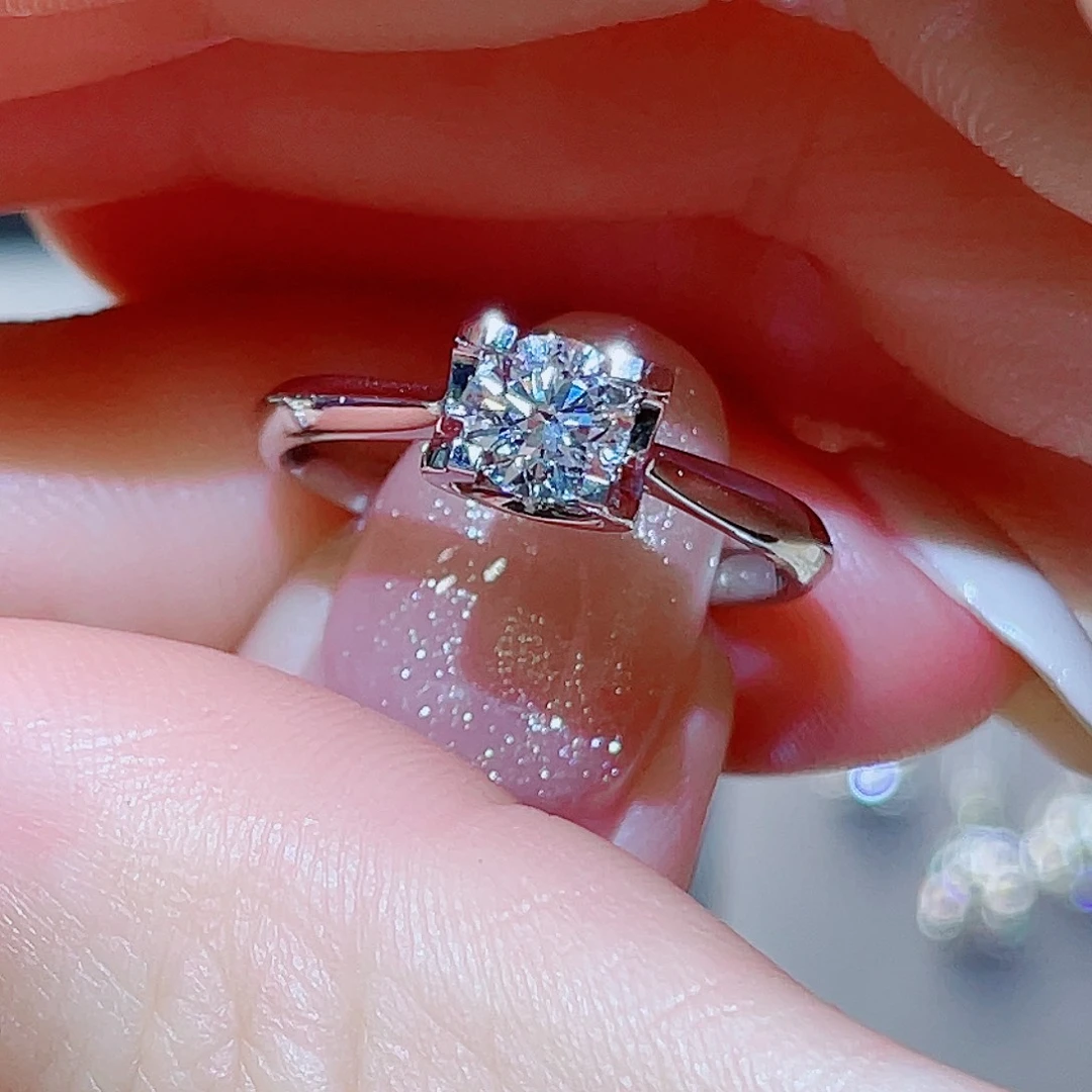 铂Pt950镶嵌实验室培育钻石0.5ct 牛头戒指