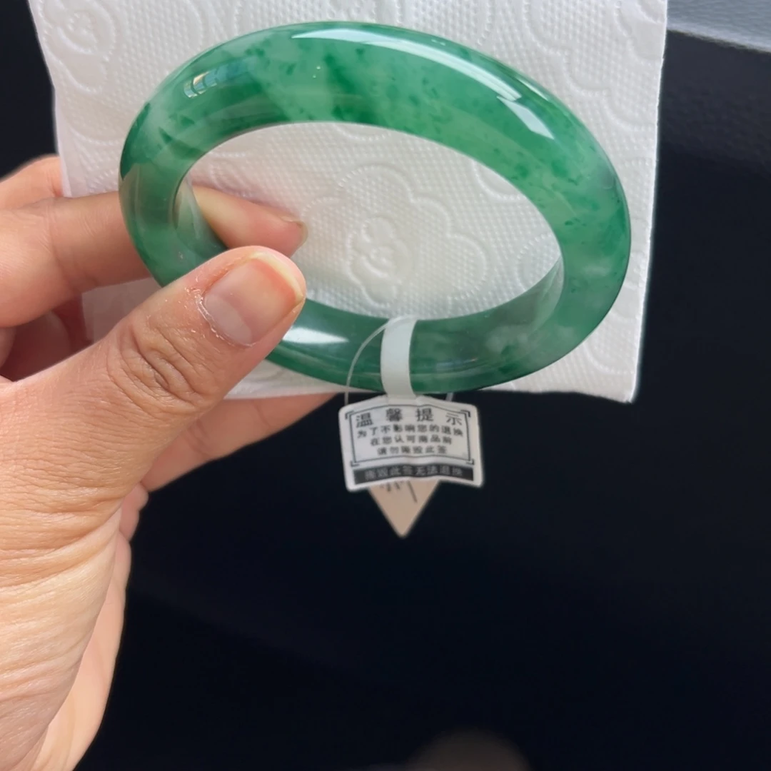 石英质玉未镶嵌手镯非洲翠5758