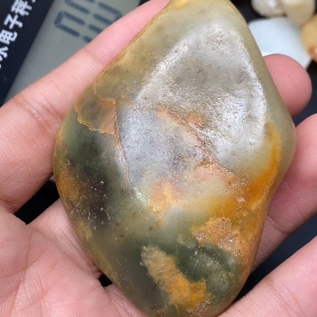 和田玉（糖玉）未镶嵌挂件