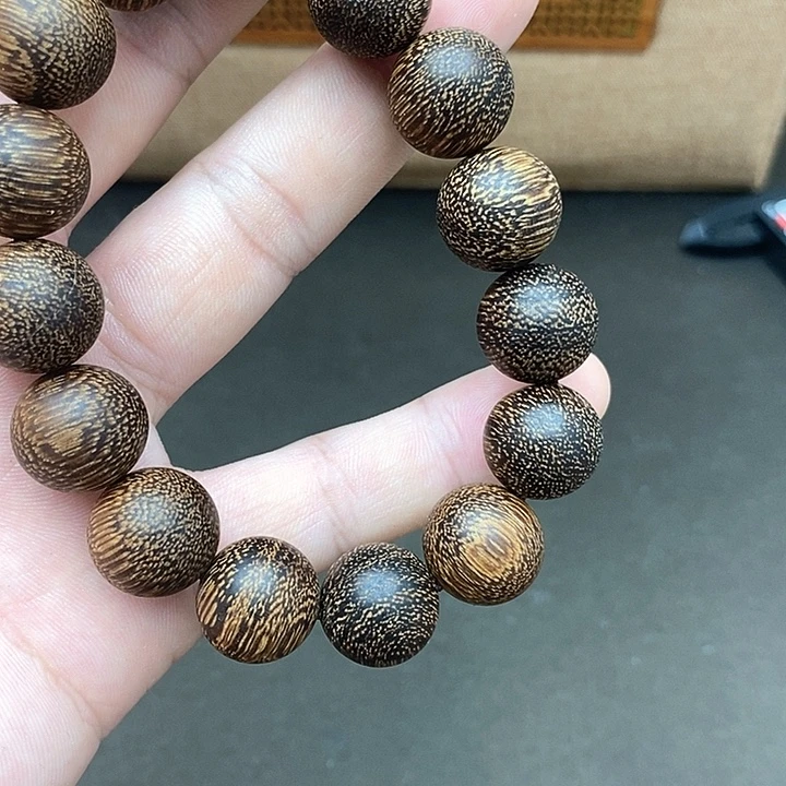沉香沉香碎屑越南芽庄白奇1