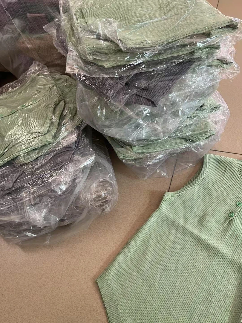 原单外贸均默认瑕疵 完美主义不要拍 背心吊带