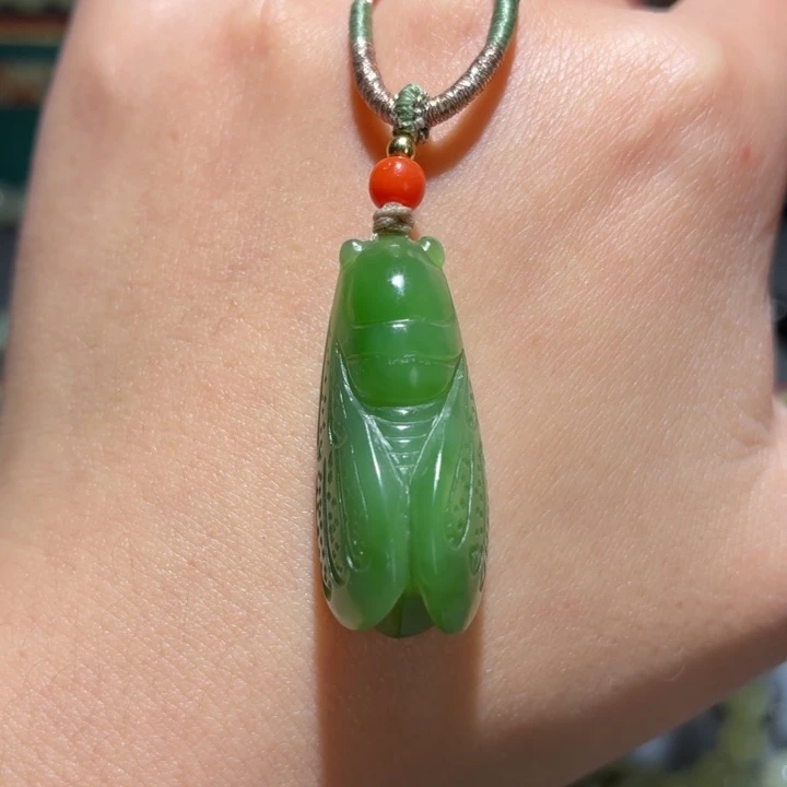 和田玉未镶嵌吊坠(赠链)