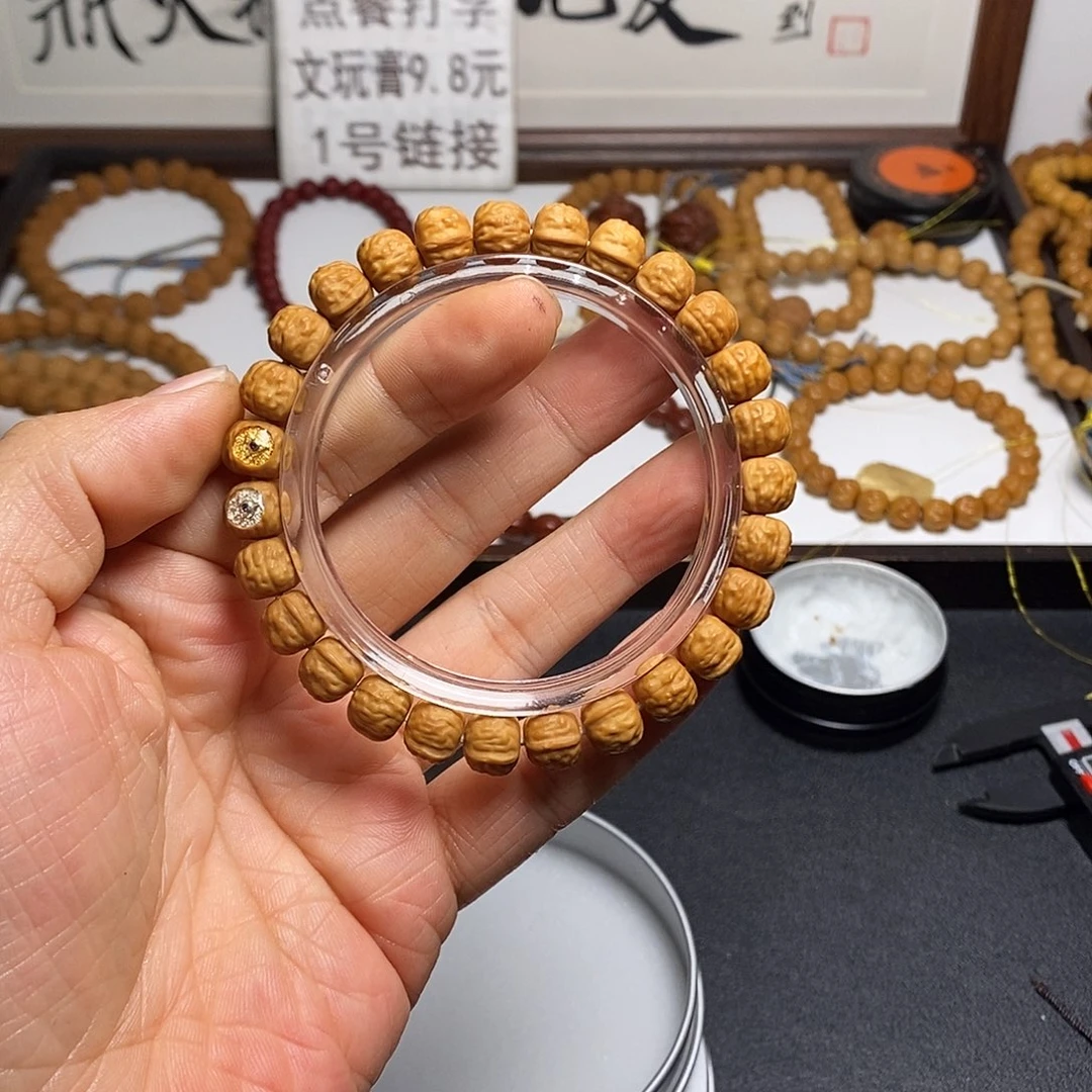 猴头核桃吊坠全品双标9左右超小金蚕43号