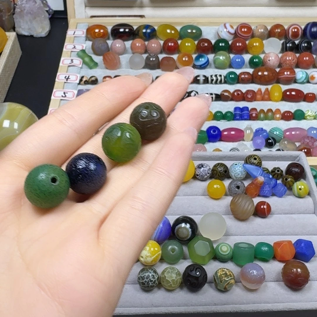 *****未镶嵌玛瑙/玉髓珠宝奇石