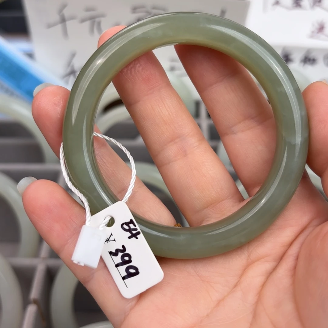 未镶嵌手镯和田玉8
