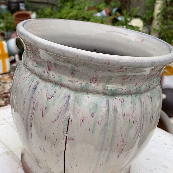 粗陶花盆高度。  19口径18