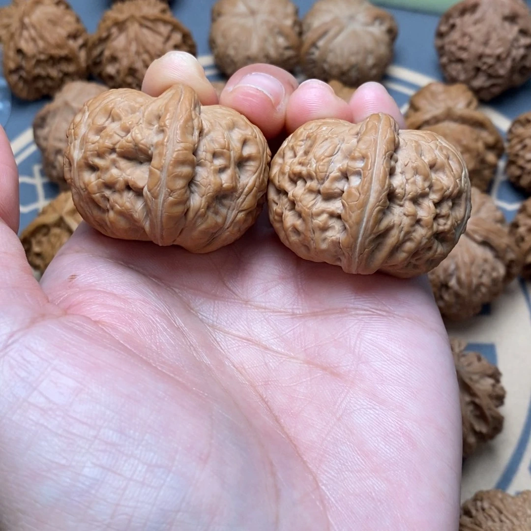 文玩核桃吊坠元宝42