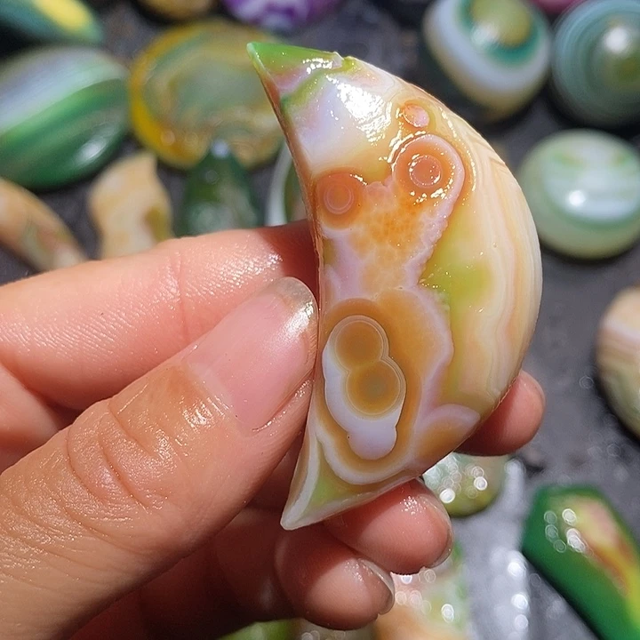 玛瑙/玉髓颈饰未镶嵌丽*子