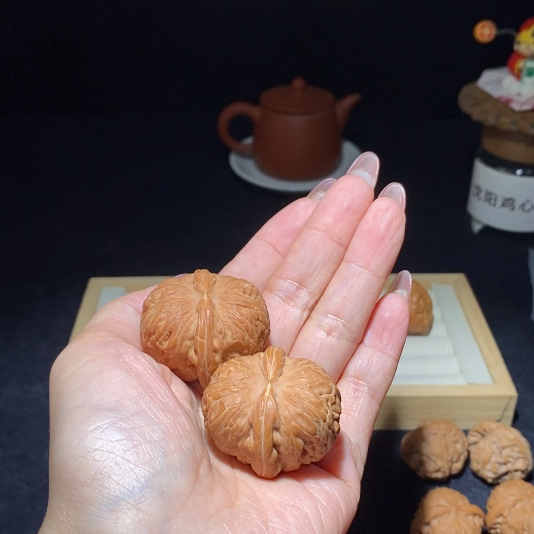 U***5文玩核桃吊坠元宝38