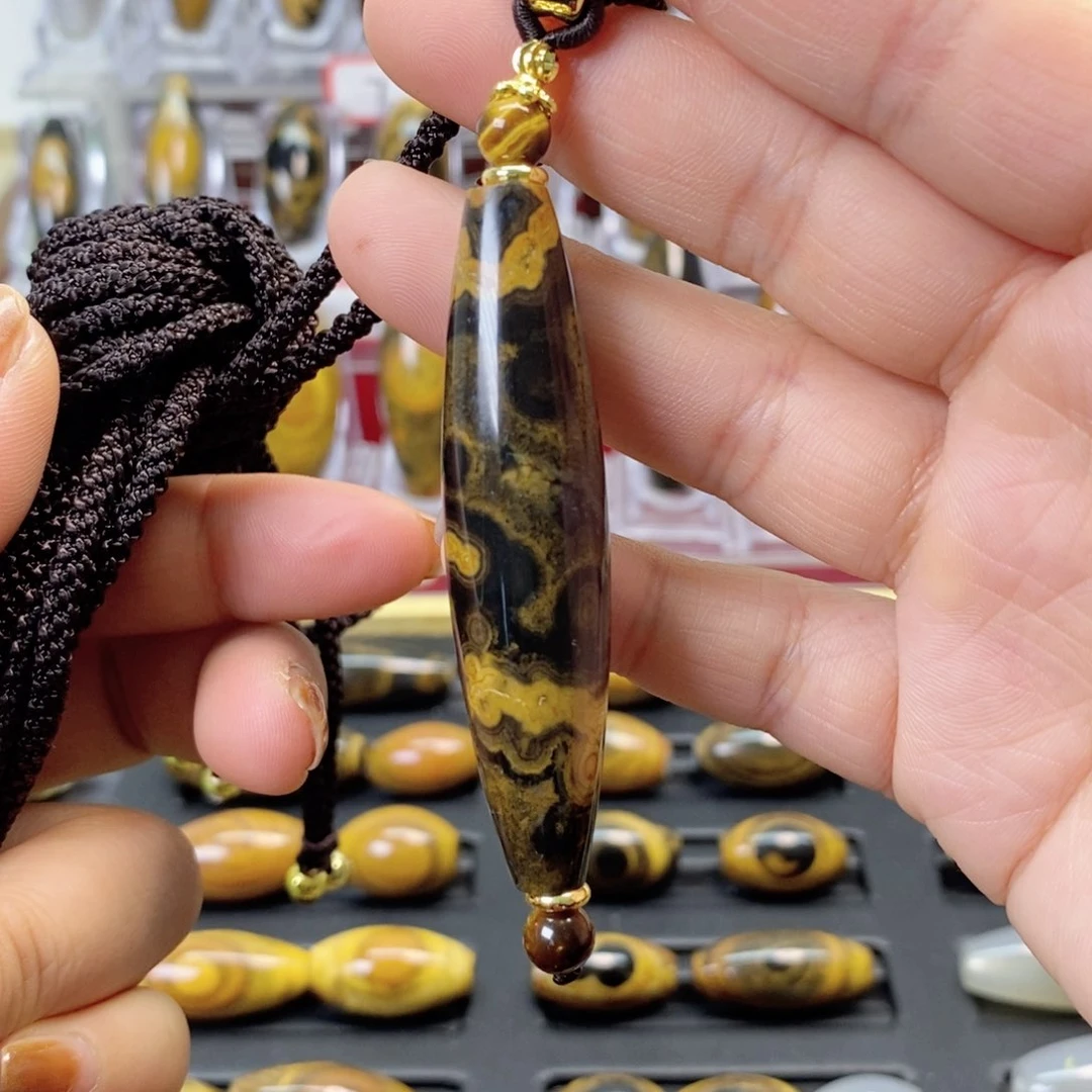 玛瑙/玉髓颈饰合金