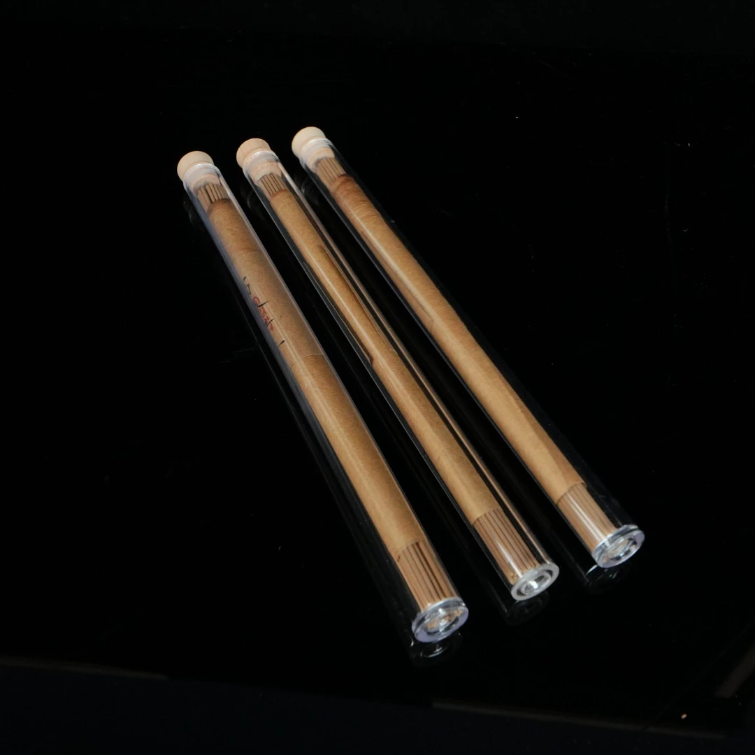 B6586 沉香礼盒装顶壳芽庄 海南红土 富森红土一支10g装  总30g