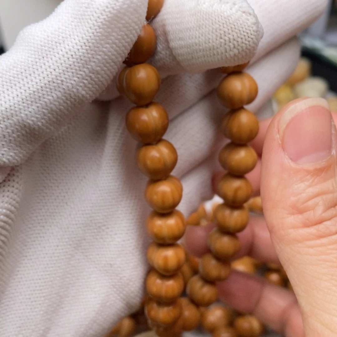 吊坠猴头核桃屁桃