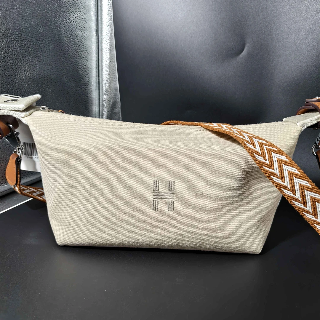 95新 Hermes/爱马仕 /KIKI/单肩包/15391221