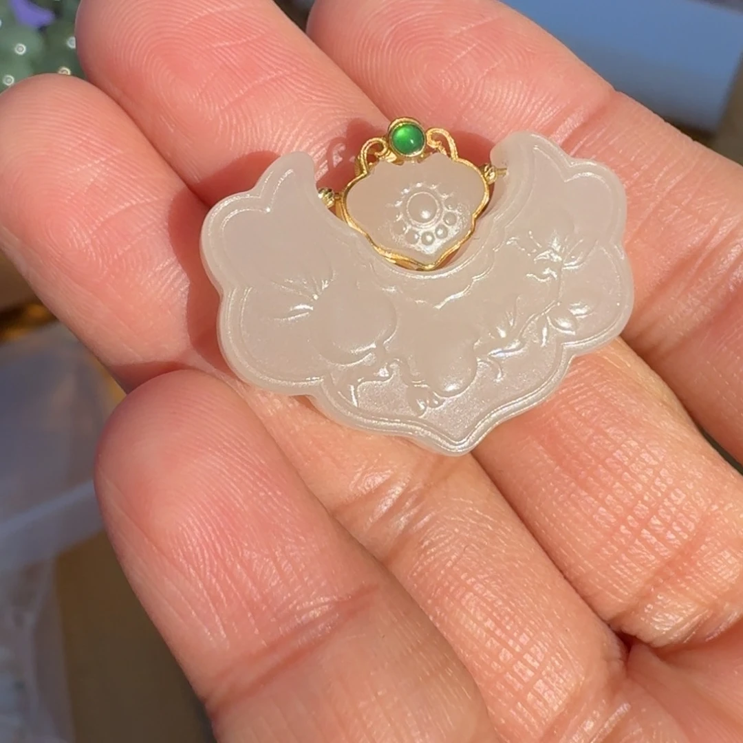 和田玉颈饰18K金镶嵌藕粉锁TZ多样性拍一发一