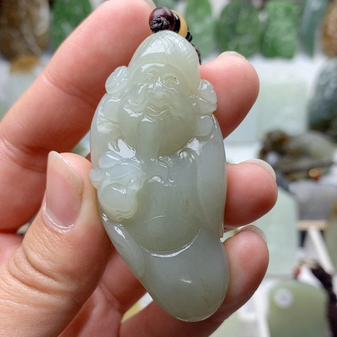 和田玉（糖玉）颈饰未镶嵌
