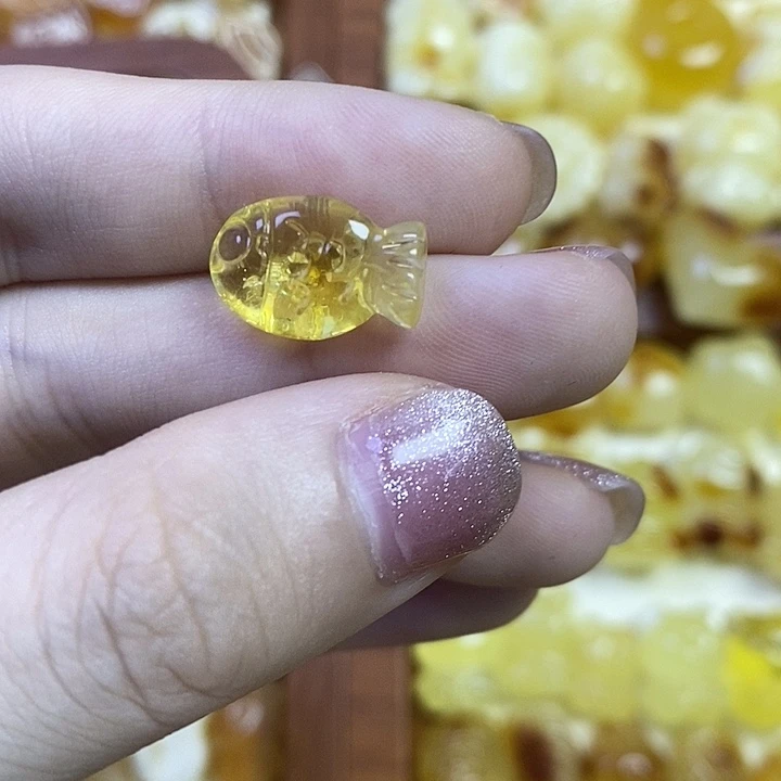 橄榄核吊坠小鱼儿