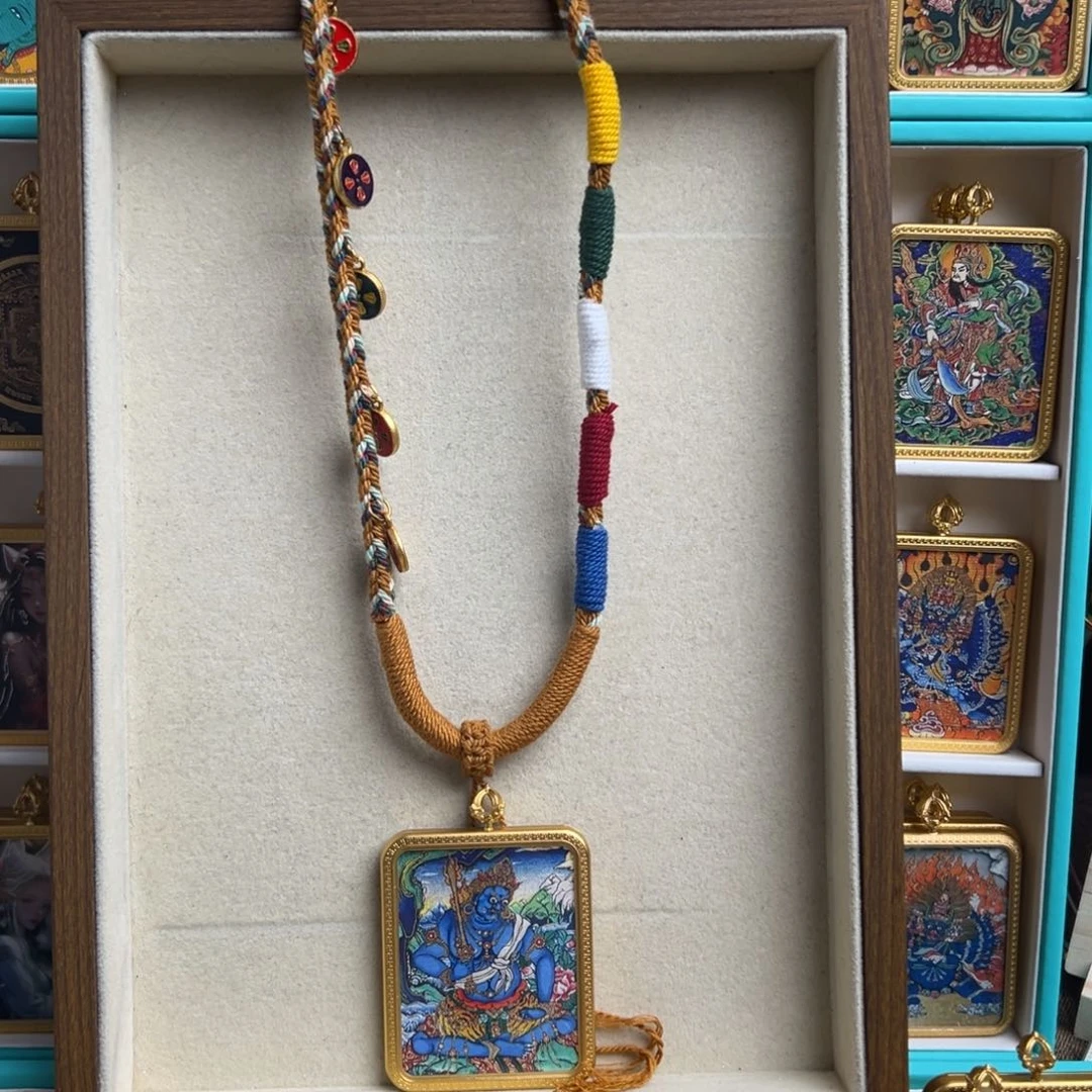 吊坠东****萨单面定制 不动