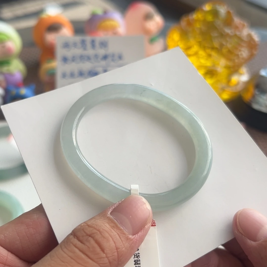 翡翠未镶嵌手镯30号 53.2贵妃