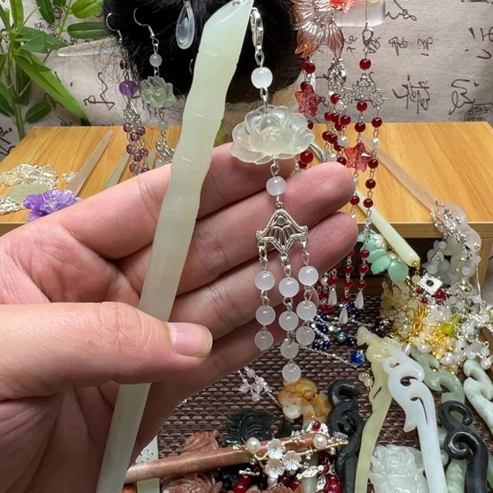合金蛇纹石玉发饰