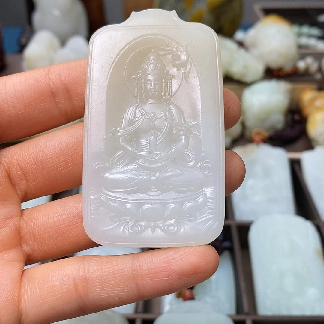 和田玉（糖玉）未镶嵌颈饰