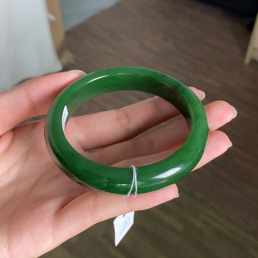 【闪购商品】未镶嵌手镯和田玉（碧玉）