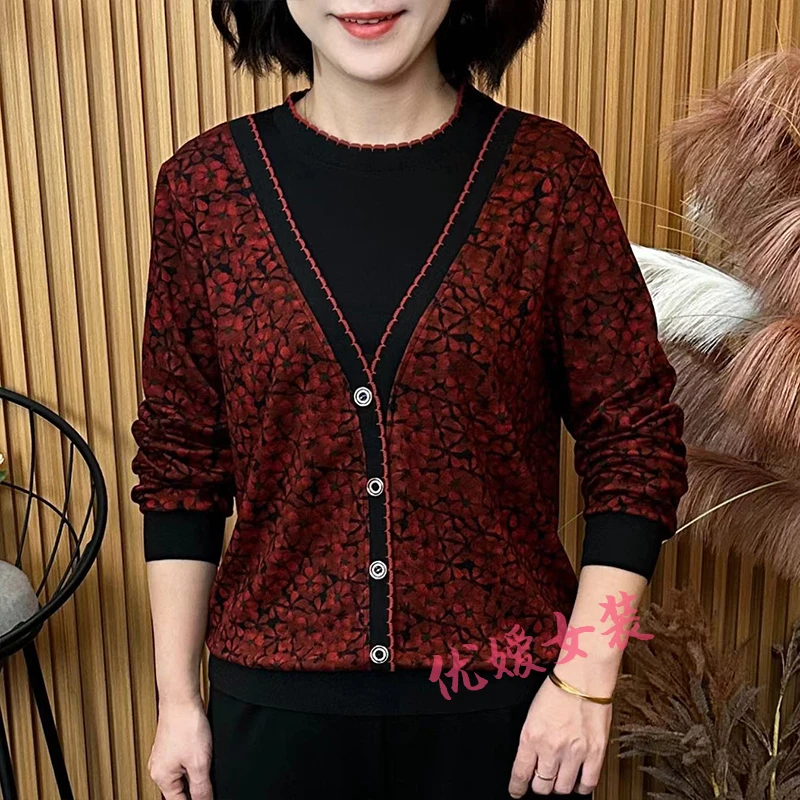 中老年女装秋季圆领撞色假两件休闲宽松显瘦洋气妈妈装长袖上衣