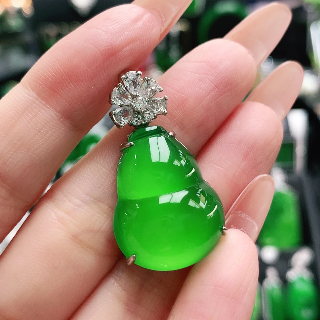 玛瑙/玉髓银S925镶嵌吊坠