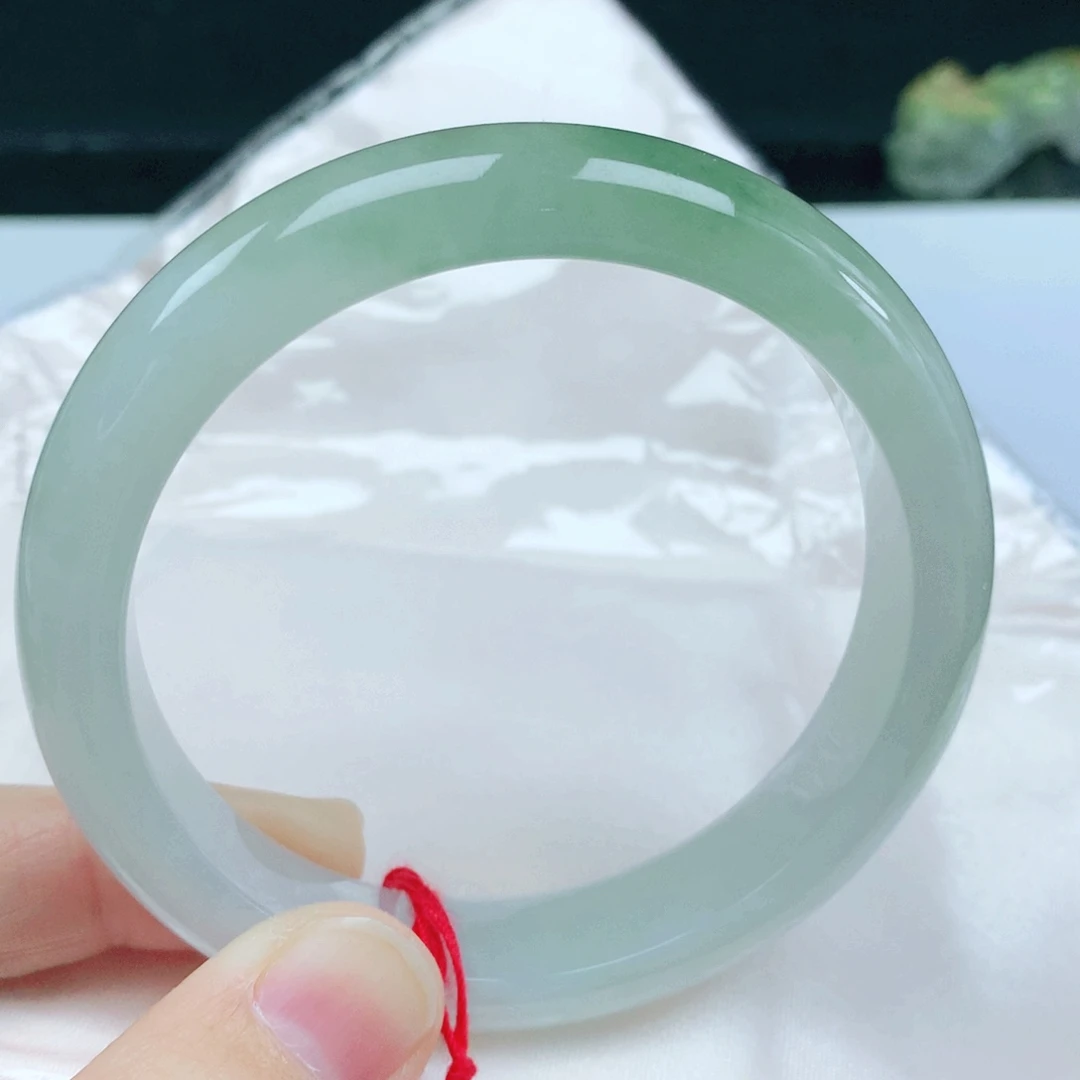未镶嵌手镯翡翠58