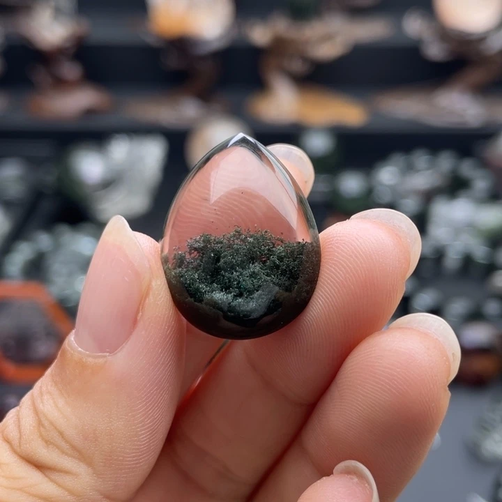 颈饰未镶嵌水晶绿幽灵聚宝盆水滴吊坠