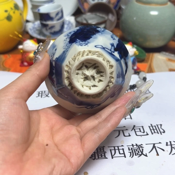 盖碗瓷器直播放漏中
