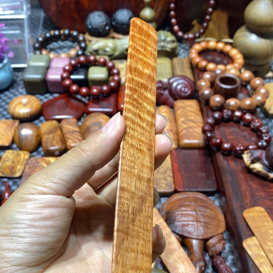 大果紫檀（缅甸花梨）?****?