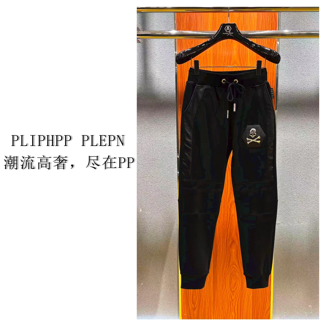 PLIPHPP PLEPN2025秋冬季钢琴黑骷髅头拼皮潮流时尚卫裤男士K5516