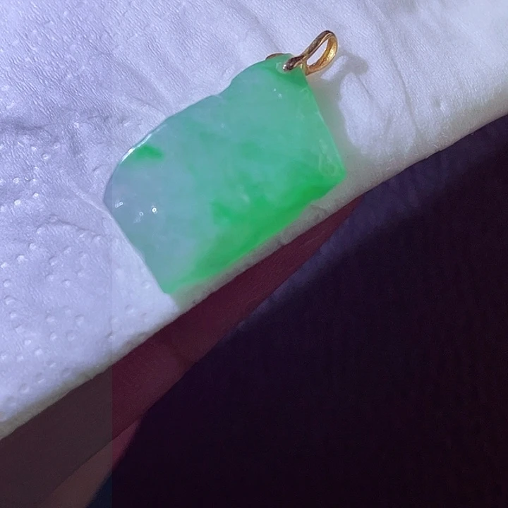 颈饰18K金镶嵌翡翠翡翠