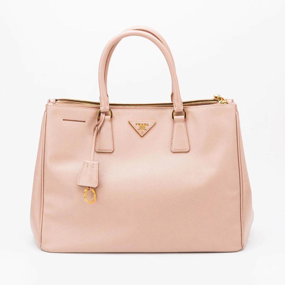 95新 Prada/普拉达 普拉达Prada杀手包 豆沙色 金扣6221