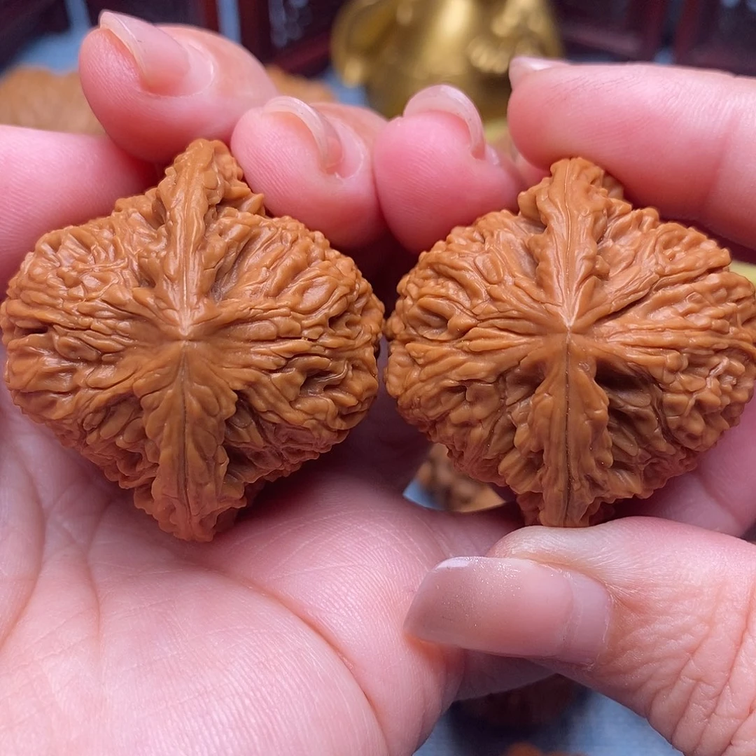 把件文玩核桃40.5全品毕业三角南疆