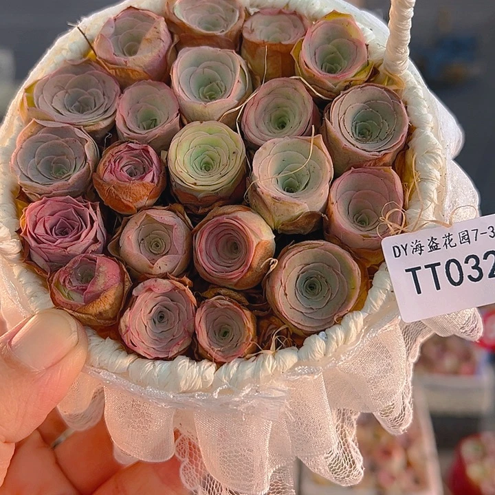 TT032。玫瑰混。花篮。