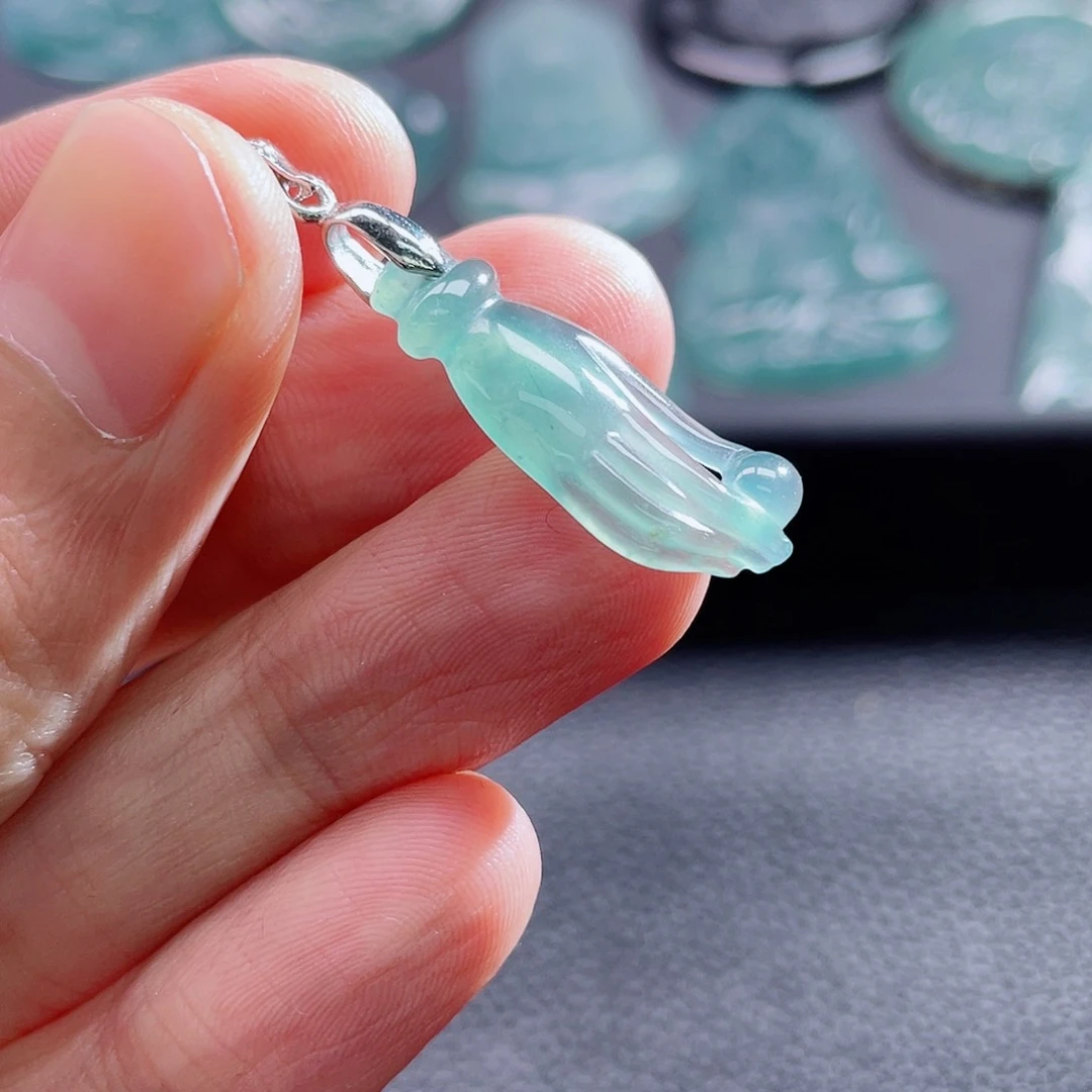 翡翠颈饰未镶嵌858585858