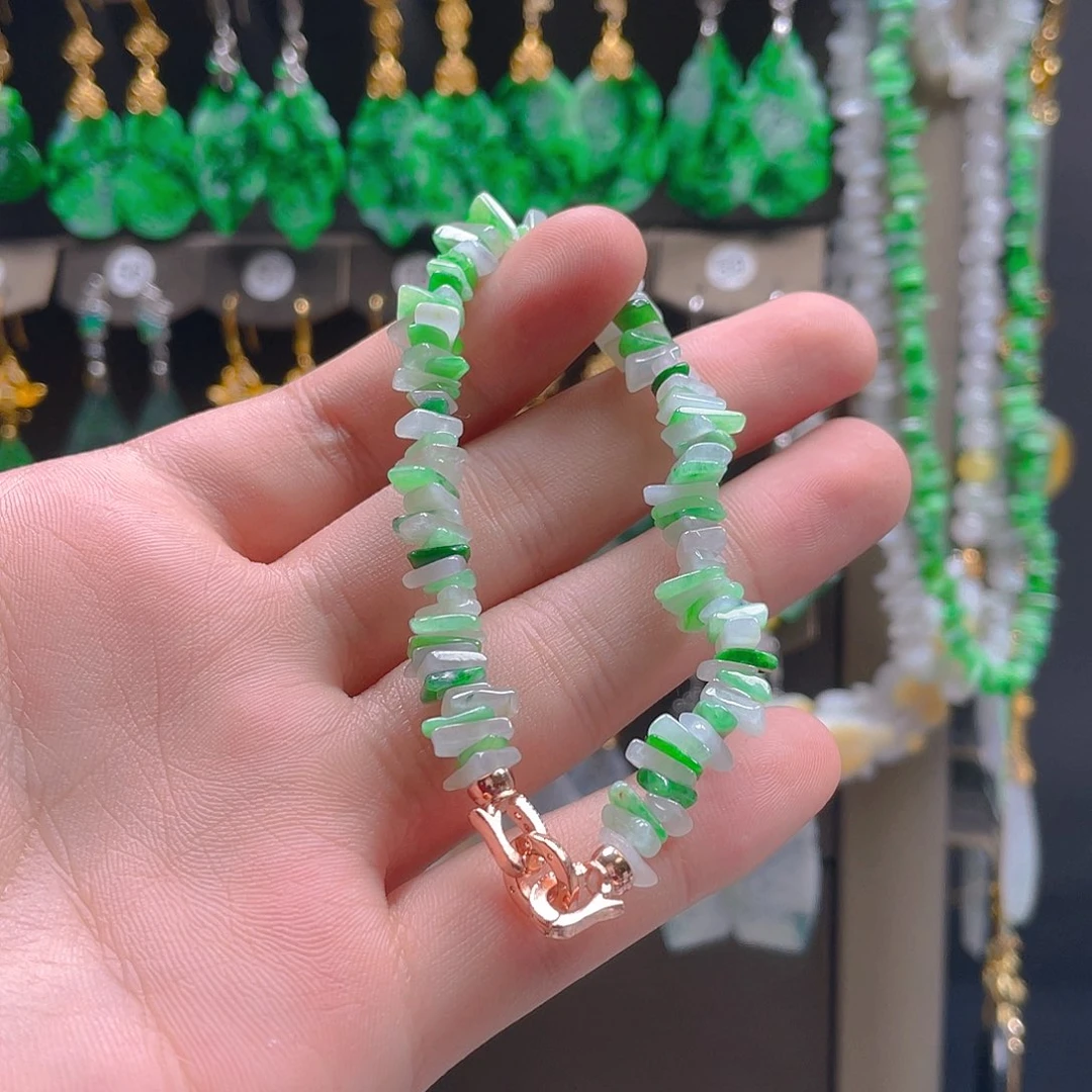 翡翠未镶嵌耳饰翡翠