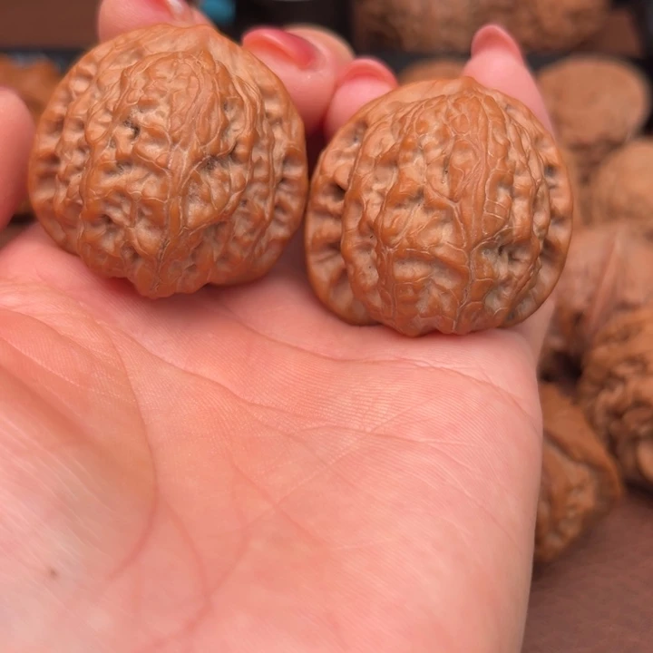 吊坠文玩核桃野生