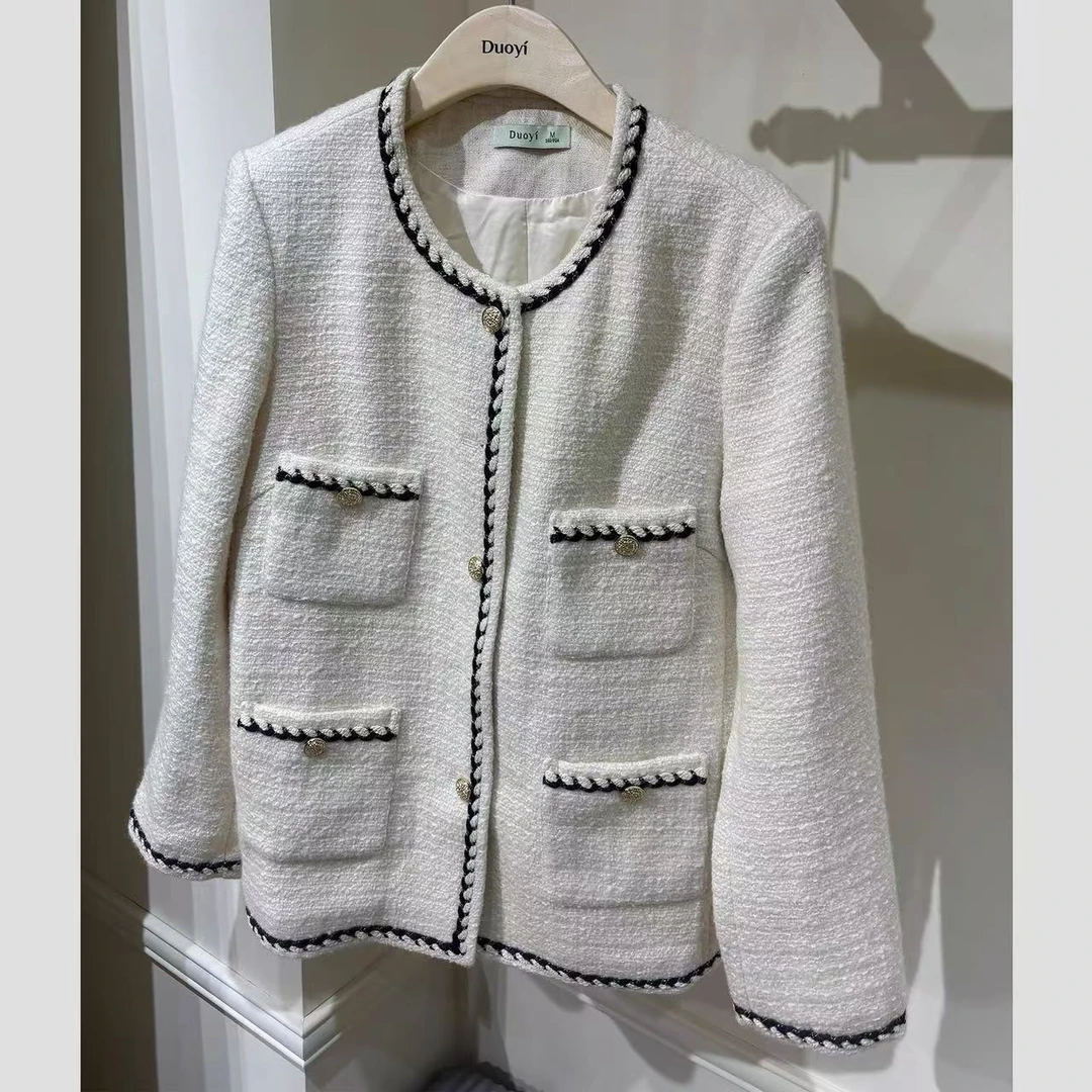 楠楠右3-3上2040款外套