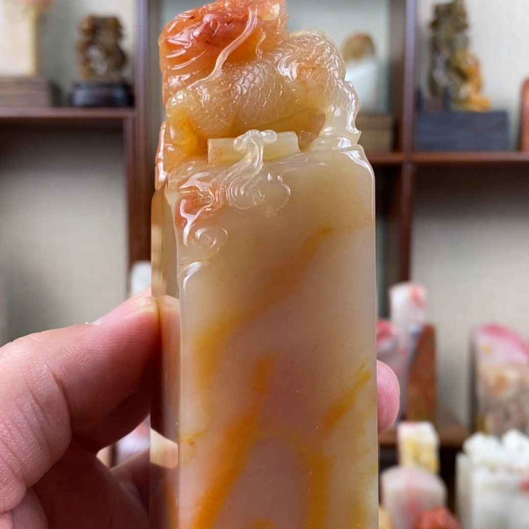 巴林石印石巴林石手工雕麒麟钮章