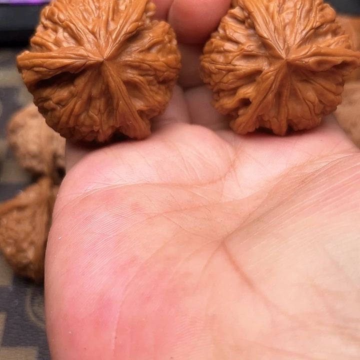 吊坠文玩核桃你们都在