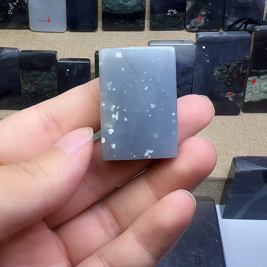 和田玉未镶嵌珠宝半成品