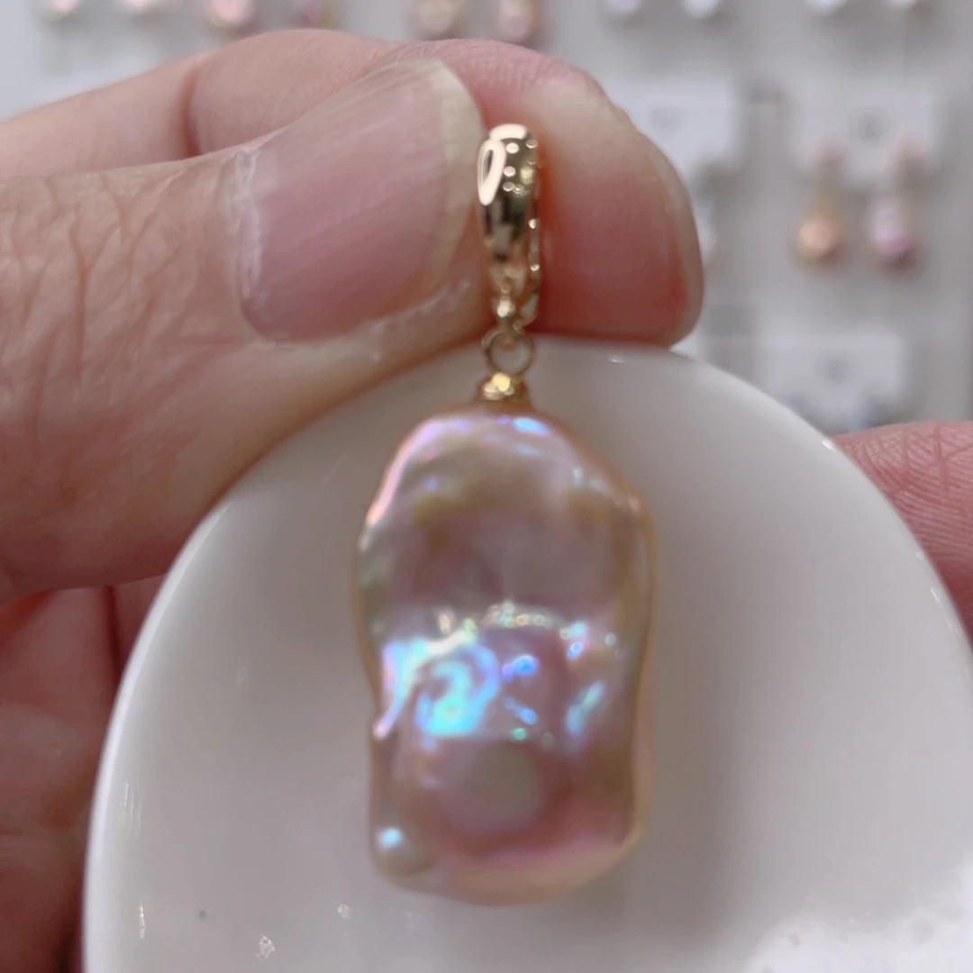 颈饰未镶嵌淡水珍珠