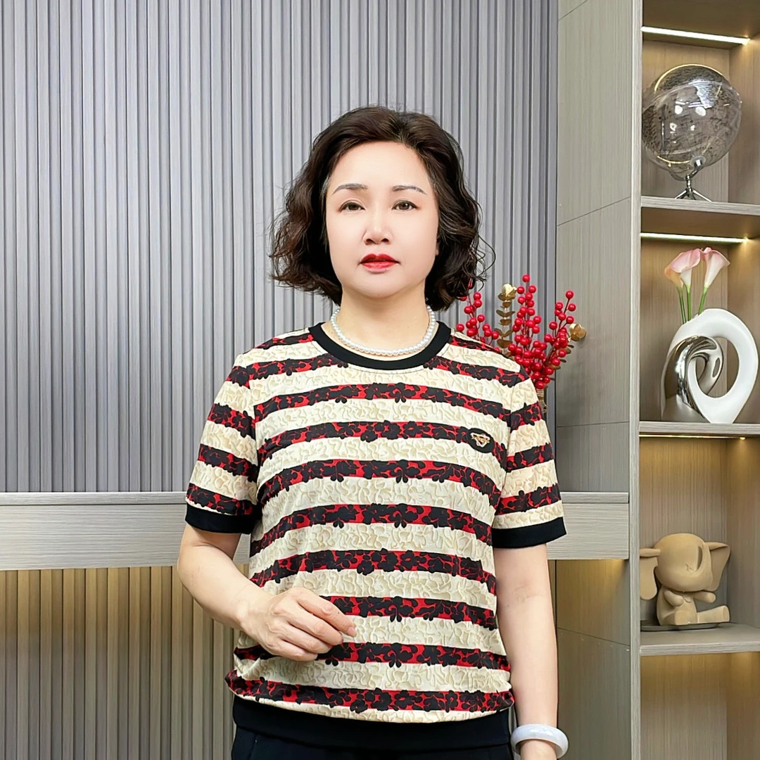 条纹圆领雪纺薄款时尚中老年女装女士小衫衫百搭休闲打底衫