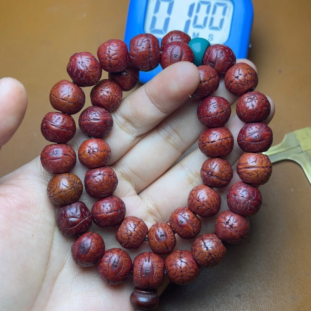 *****颈饰玻璃啦啦啦啦啦啦