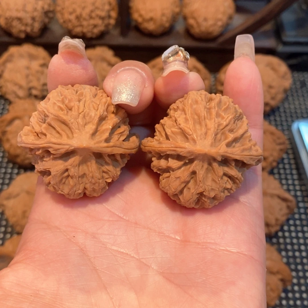 文玩核桃把件苹果园38